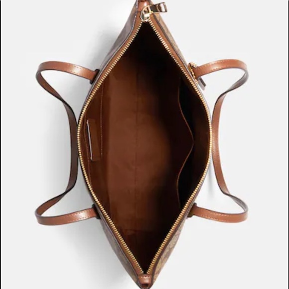 Coach tote  Authentic - Picture 4 of 10